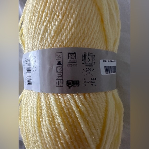 Impact 6 Yarn - Picture 2 of 5